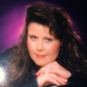 Meet your Posher, Pam